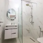Appartement Nazari 2 *